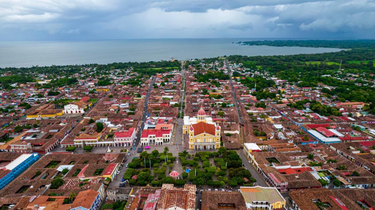 Hostal Victoria กรานาดา ภายนอก รูปภาพ