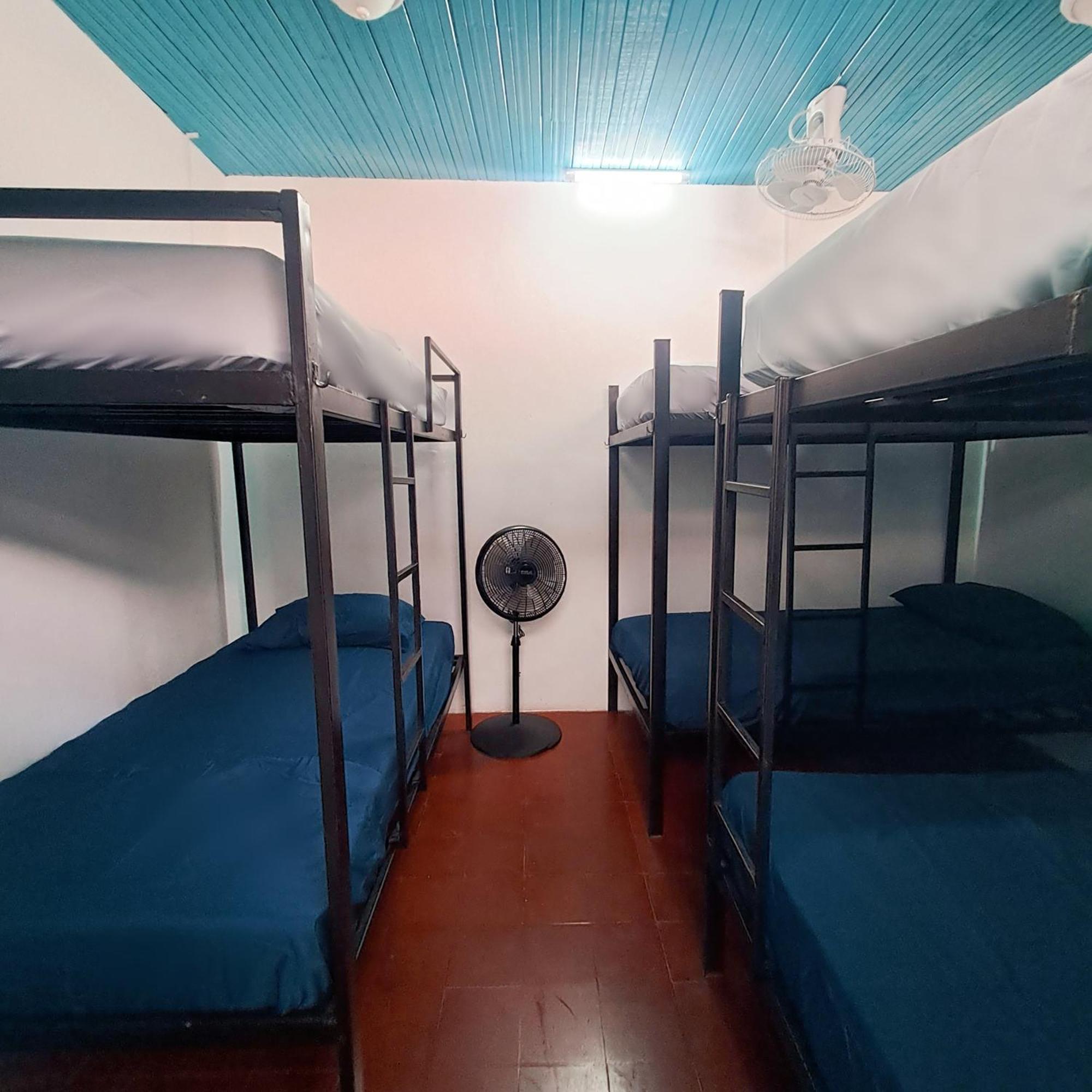 Hostal Victoria กรานาดา ภายนอก รูปภาพ